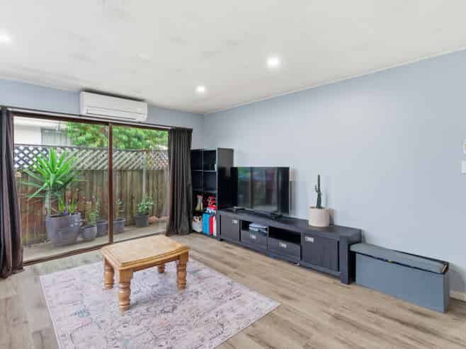 1/156 Bordesley Street, Phillipstown