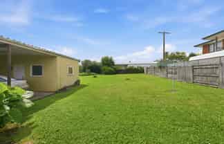 142 Otonga Road, Springfield