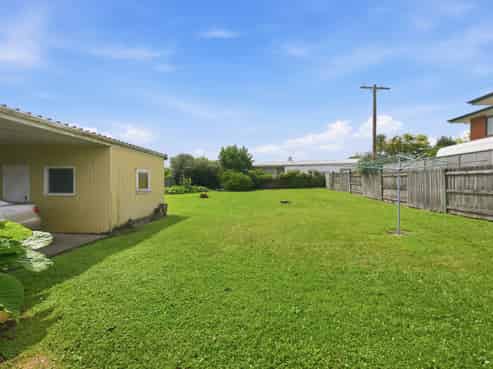 142 Otonga Road, Springfield