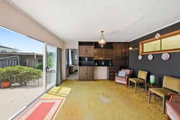 142 Otonga Road, Springfield