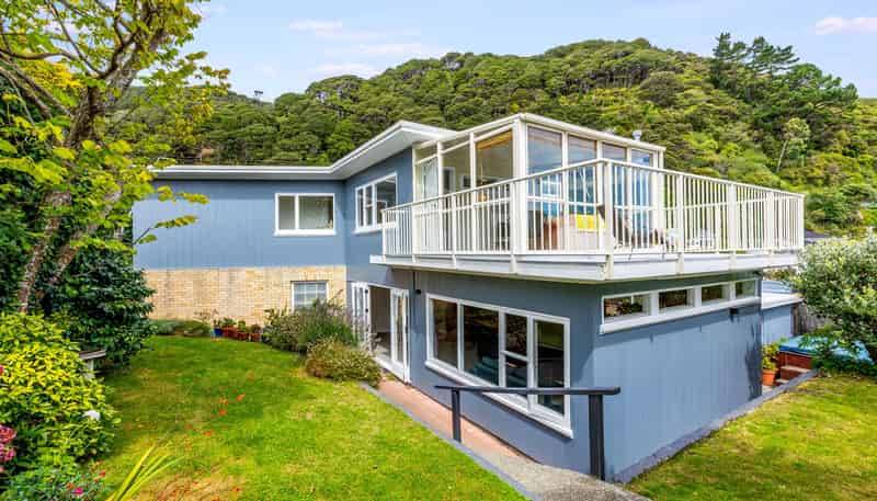 304 Muritai Road, Eastbourne