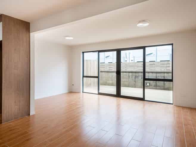 16/206 Old Farm Road, Hamilton East