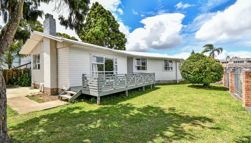 9 Von Sturmer Street, Mangere East