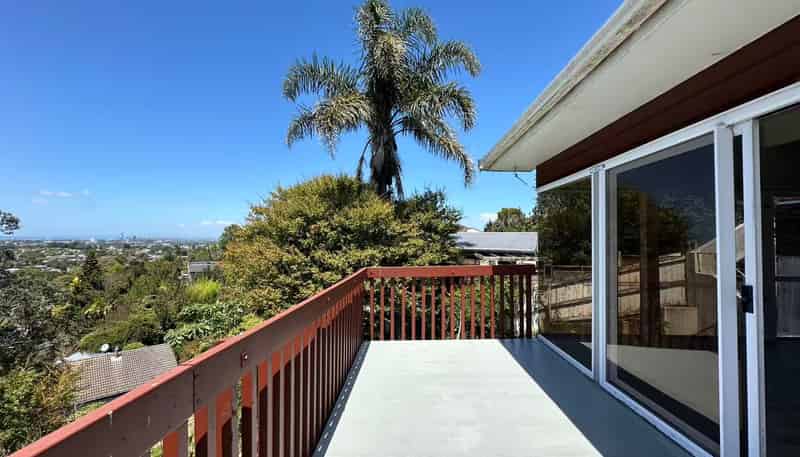 635 Glenfield Road, Totara Vale