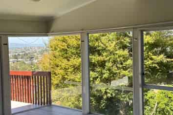 635 Glenfield Road, Totara Vale