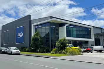 SUNNY OFFICE AVAILABLE IN SILVERDALE
