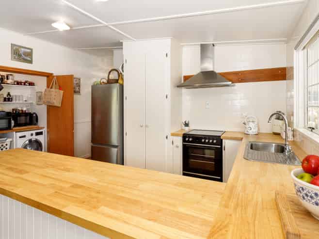 7 Lybster Street, Blenheim