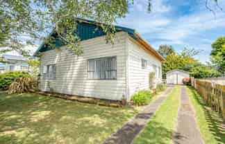 11 Field Street, Aramoho