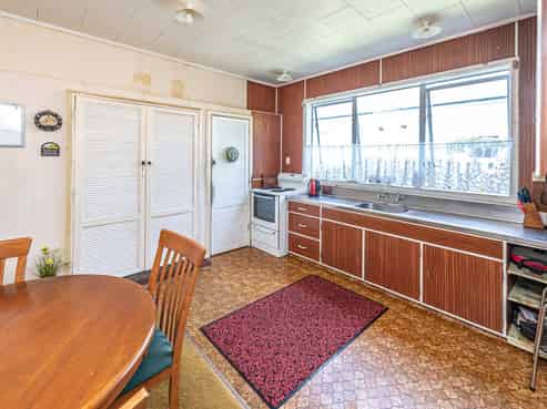 11 Field Street, Aramoho