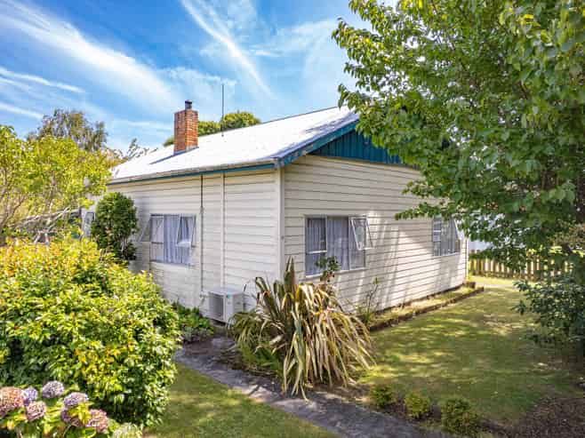 11 Field Street, Aramoho