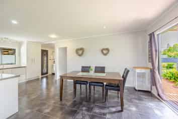 34 Guy Street, Waipawa