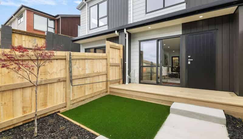 6/57 Halsey Drive, Lynfield