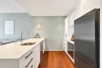 1C/22 Fleet Street, Eden Terrace