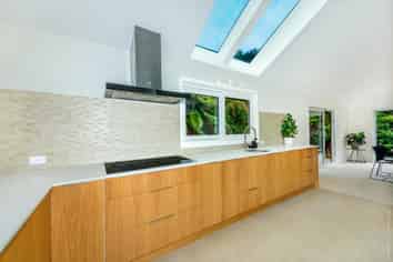 1 Zephyr Terrace, Governors Bay