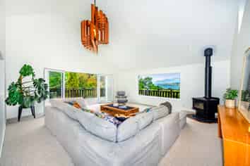 1 Zephyr Terrace, Governors Bay