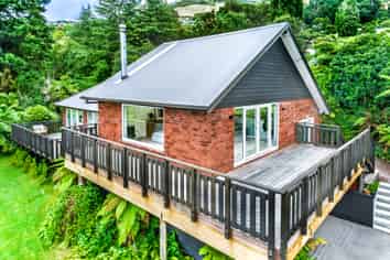 1 Zephyr Terrace, Governors Bay
