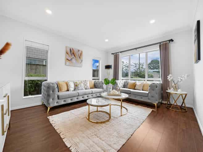 25 Te Kura Road, Flat Bush