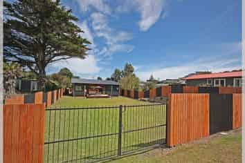 6 Dustin Street, FOXTON BEACH