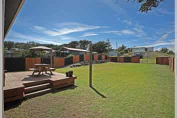 6 Dustin Street, FOXTON BEACH