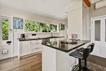 196 Wade River Road, Whangaparaoa