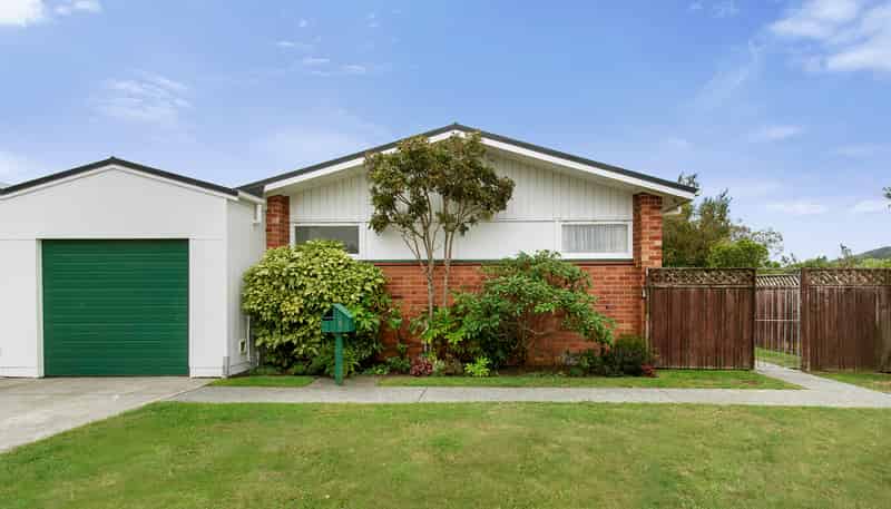 5 Surrey Street, Tawa