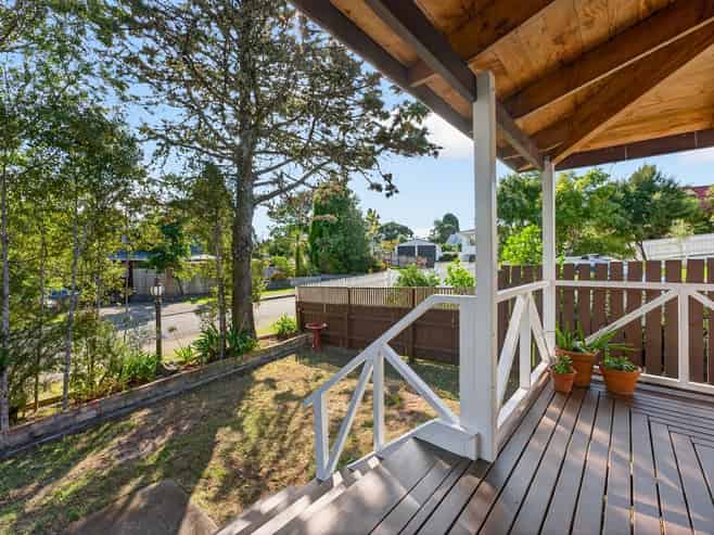 2/36 Gatman Street, Birkdale