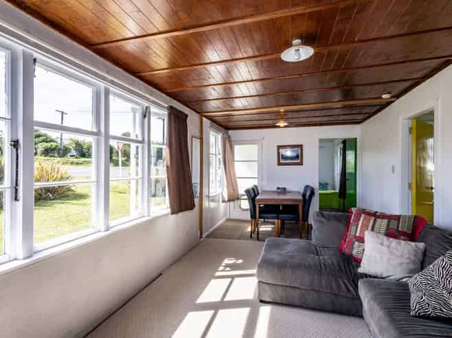 17 MacKenzie Street, National Park