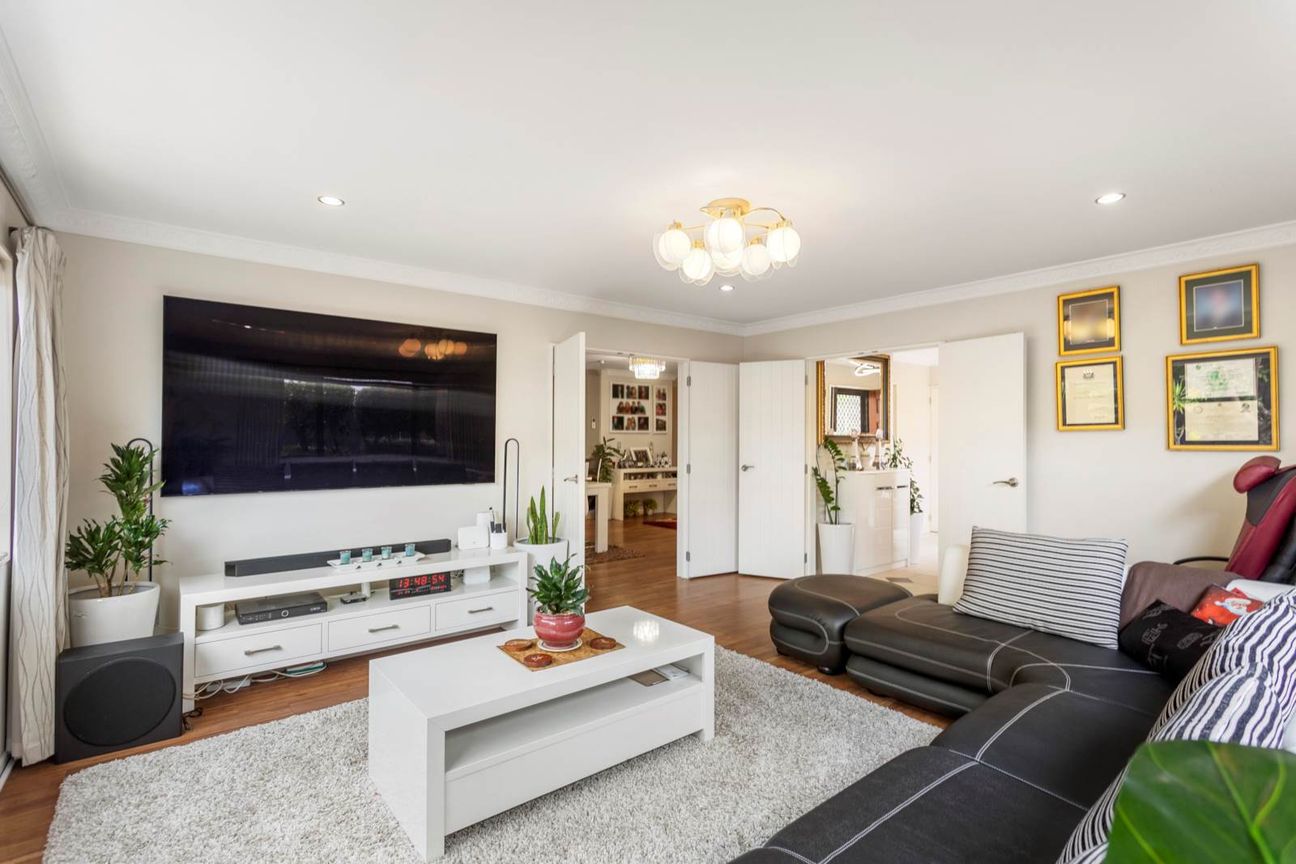 Luxury Family Living in Top School Zones - Bild 6