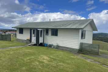 81 Longs Road, Hikurangi