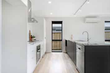 26 Quinn Crescent, Woodend