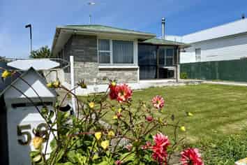 56 Raymond Street, West End