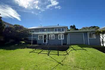 51 Douglas Street, Okitu