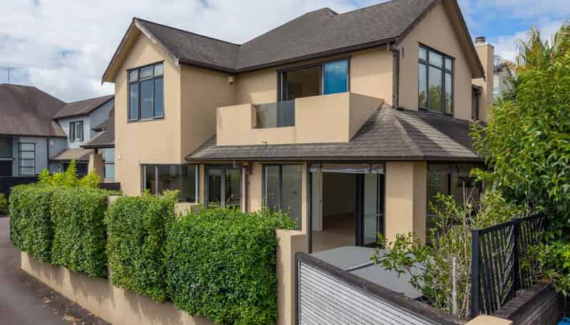 28B Edmund Street, Saint Heliers