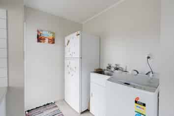 17 Joshua Lane, Hamilton East