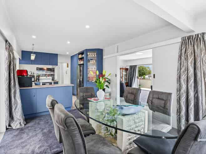 54 Hilltop Avenue, Morningside