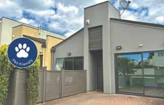 12 Els Close, Golflands