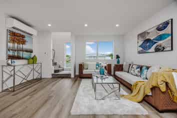 2/36 Halsey Road, Manurewa