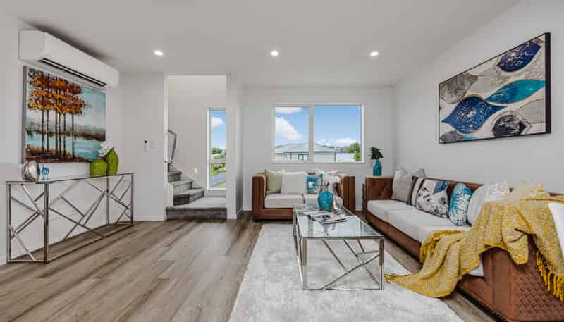 2/36 Halsey Road, Manurewa