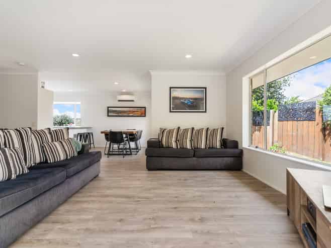 2/19 Stratford Road, Manurewa