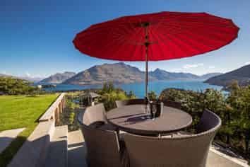 29 Vancouver Drive, Queenstown Hill