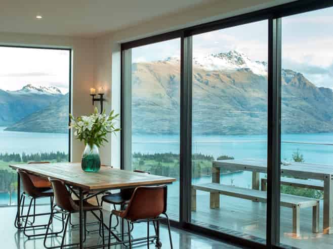 29 Vancouver Drive, Queenstown Hill