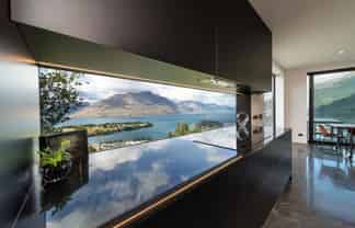 29 Vancouver Drive, Queenstown Hill