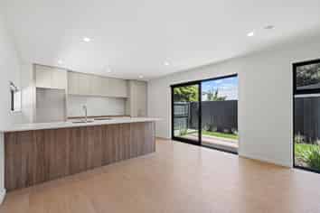 2/24 Southey Street, Sydenham