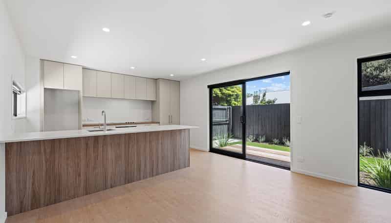 2/24 Southey Street, Sydenham