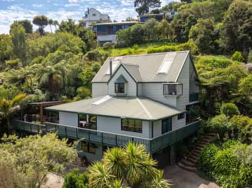 102 Tosswill Road, Tahunanui