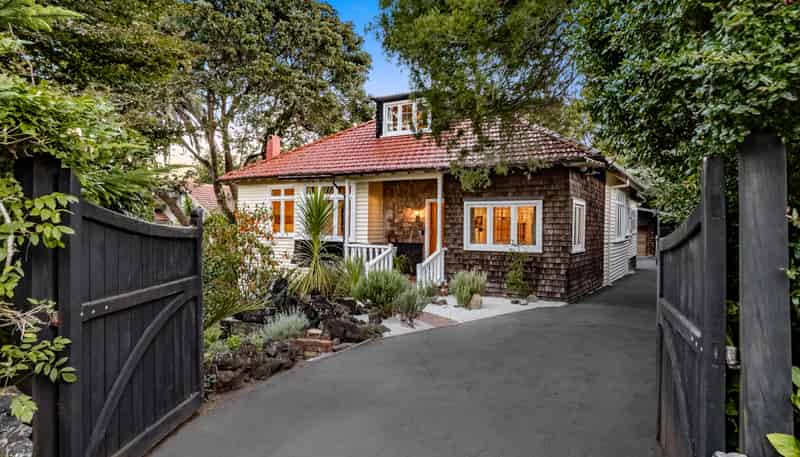 36 Owens Road, Epsom