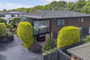 80 Regency Crescent, Redwood