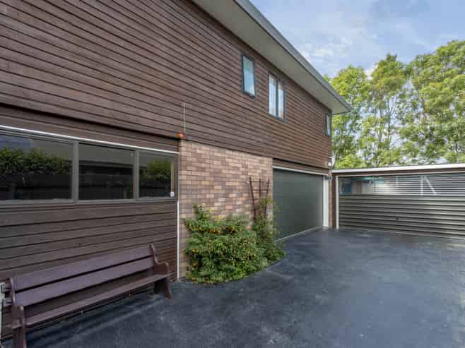 80 Regency Crescent, Redwood