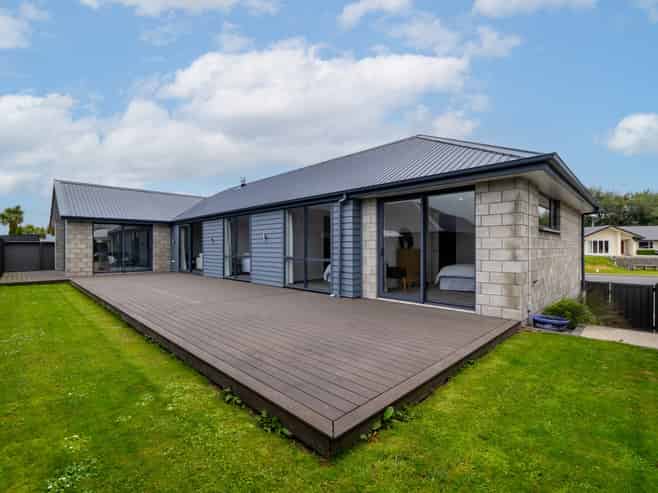 101 Hoffman Court, Waikiwi