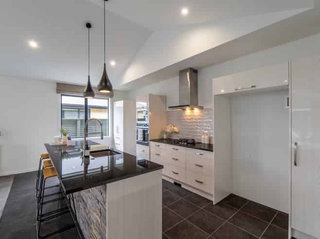 101 Hoffman Court, Waikiwi